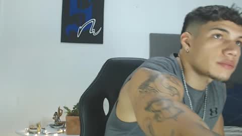 Snapshot of axel_taylor21 chatting on January 20, 3:37 am INDEPENDENT MODEL  online show from January 20, 3:37 am