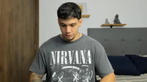 Snapshot of axel_taylor21 chatting on October 5, 5:55 am INDEPENDENT MODEL  online show from October 5, 5:55 am