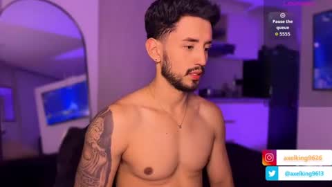 Axel King online show from June 21, 1:00 am
