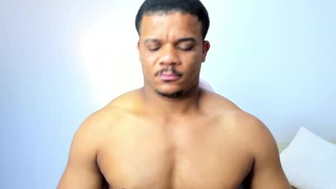 AXEL DA SILVA online show from May 3, 9:50 pm