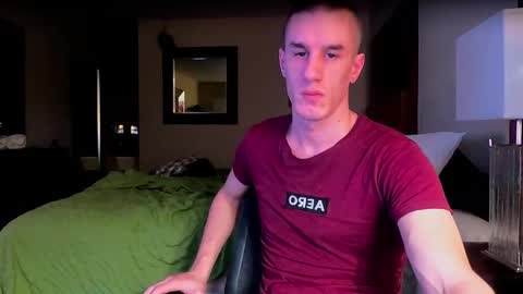 Axl online show from February 25, 11:52 am