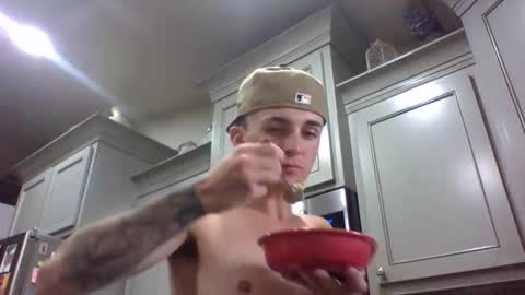 az2312752908 online show from April 15, 11:21 pm