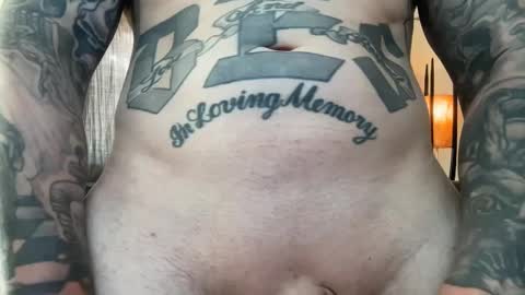 Snapshot of az_tatts chatting on October 9, 6:02 pm az_tatts online show from October 9, 6:02 pm