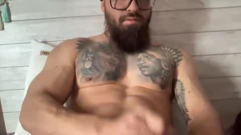 aztecworrior91 online show from January 31, 6:36 pm