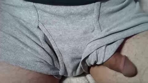 OneHitWonderr online show from September 26, 5:05 am