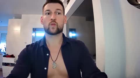 b_marco_ online show from March 1, 3:27 pm