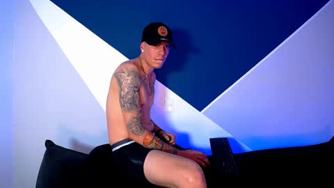 baan9 online show from February 6, 6:46 pm