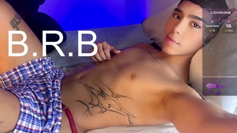 Snapshot of baby_dragun chatting on January 24, 1:35 am   INDEPENDENT MODEL PLEASE HELP ME WITH A LIKE THANK YOU online show from January 24, 1:35 am