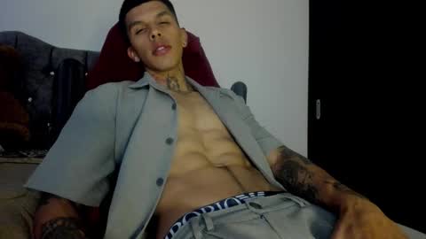 OF GxoXabs online show from December 21, 10:51 pm