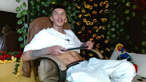 OF GxoXabs online show from December 2, 1:11 pm