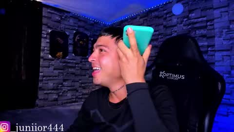 Junior       Independent Model online show from October 16, 12:35 pm