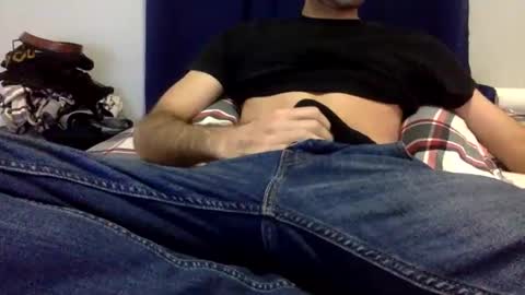 babyboii42o online show from March 12, 11:54 pm