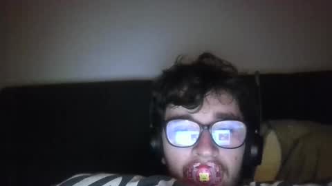 babyrandy1997 online show from October 16, 8:28 pm