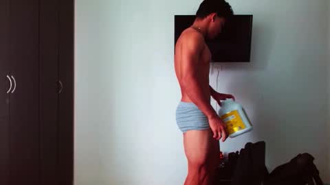 sebas online show from October 27, 4:31 pm