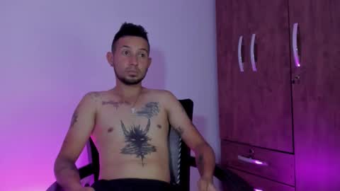 s   online show from March 2, 11:23 pm