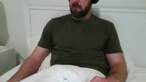 baddboy24777 online show from March 8, 5:44 am