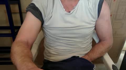baddydaddyworkinghard online show from May 24, 10:49 pm