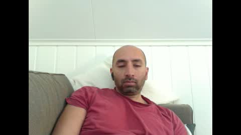 Snapshot of bakkis chatting on December 8, 11:57 am bakkis online show from December 8, 11:57 am