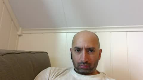 Snapshot of bakkis chatting on March 5, 7:05 am bakkis online show from March 5, 7:05 am