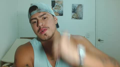 Snapshot of baltazardupont chatting on January 29, 2:51 am Andres -  online show from January 29, 2:51 am