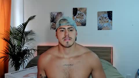 Snapshot of baltazardupont chatting on March 7, 7:05 pm Andres -  online show from March 7, 7:05 pm