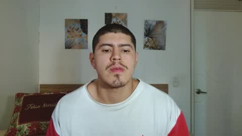 Snapshot of baltazardupont chatting on December 26, 12:27 pm Andres -  online show from December 26, 12:27 pm