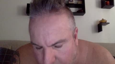 banana5289 online show from March 2, 8:05 pm