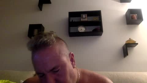 banana5289 online show from September 10, 11:25 pm