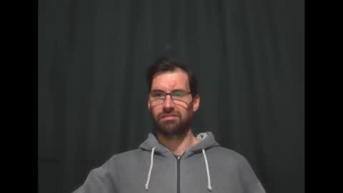 Ezequiel online show from November 9, 1:31 am