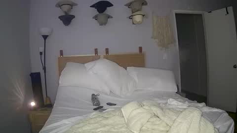 bananas318 online show from February 10, 2:16 am