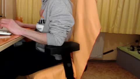       online show from February 25, 6:09 pm