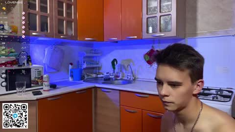 Fansly  Barney  and Kevin T  online show from December 8, 7:54 pm