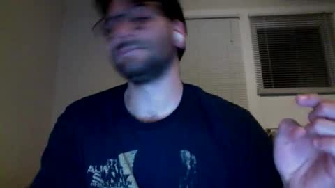 yooitsbasil online show from March 7, 3:48 am