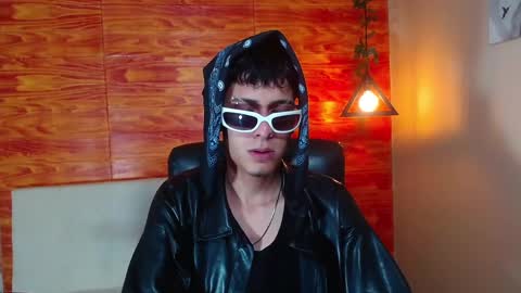 Snapshot of bastiaan_28 chatting on February 17, 3:15 am Bastian online show from February 17, 3:15 am