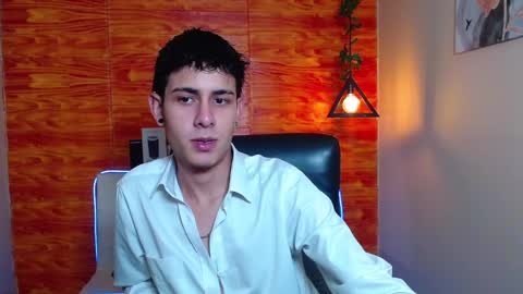 Snapshot of bastiaan_28 chatting on January 20, 10:51 am Bastian online show from January 20, 10:51 am