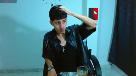 Snapshot of bastiaan_28 chatting on September 12, 3:17 am Bastian online show from September 12, 3:17 am