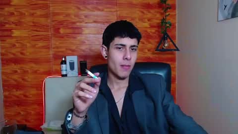 Snapshot of bastiaan_28 chatting on January 18, 4:08 am Bastian online show from January 18, 4:08 am