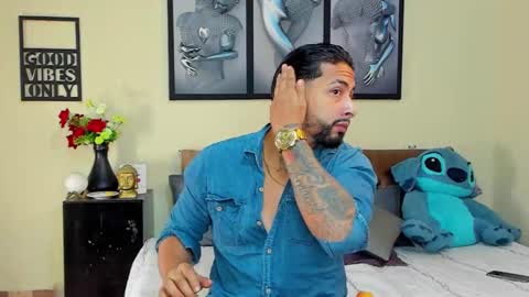 bastian_jones1 online show from March 9, 7:12 am