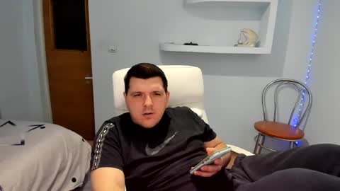 BASY online show from December 15, 6:04 pm