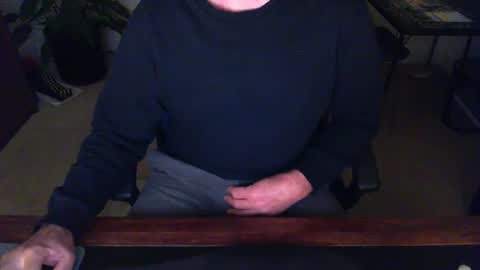 BateBro13 online show from December 13, 3:21 pm