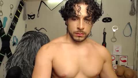 Bayron Rodriguez online show from February 7, 11:13 pm