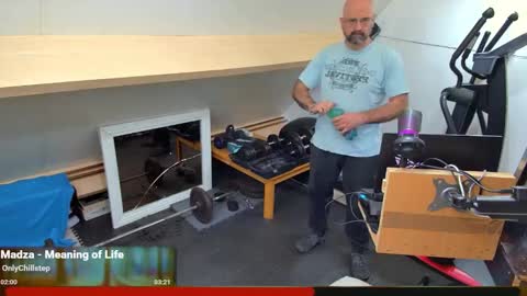 Snapshot of bazzz_8 chatting on October 24, 5:14 pm bazzz_8 online show from October 24, 5:14 pm