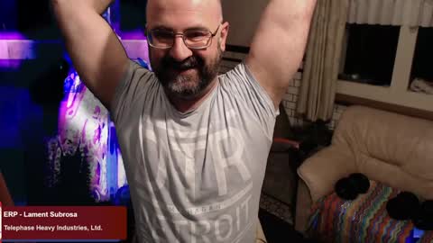 Snapshot of bazzz_8 chatting on December 27, 6:10 pm bazzz_8 online show from December 27, 6:10 pm