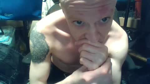 ...Xtfer online show from December 14, 5:51 am