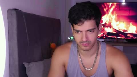 Valentino online show from February 15, 9:01 pm