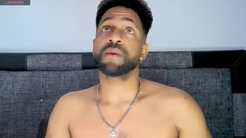 john online show from November 2, 4:28 am