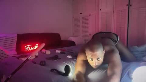 305BBC online show from January 18, 9:22 am