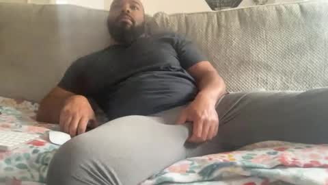 Zaddy online show from December 8, 7:32 pm