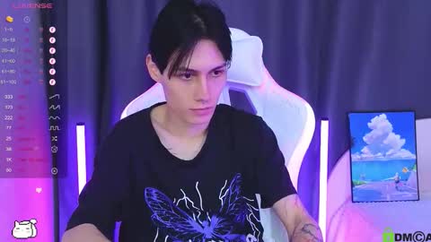 Aiden online show from October 28, 12:57 am