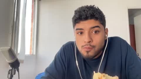 bdever7 online show from April 15, 9:48 pm